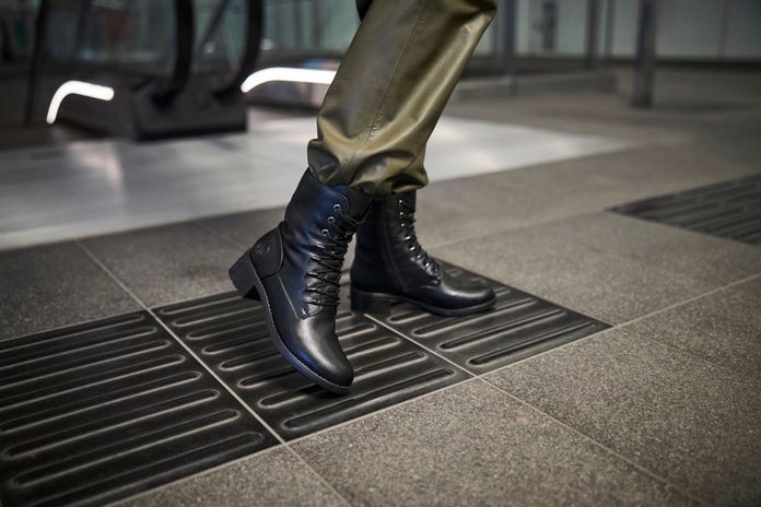 Rieker šněrovací kotník černý 75430-00