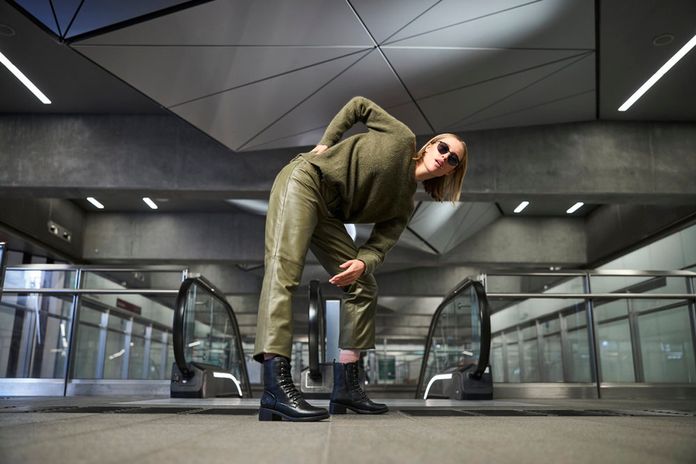 Rieker šněrovací kotník černý 75430-00