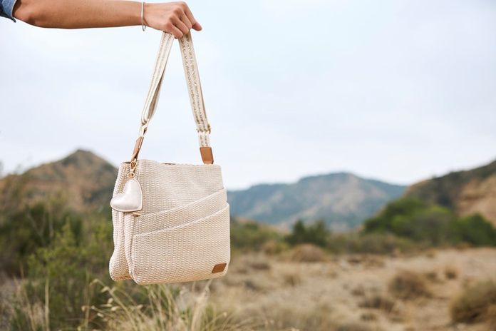 Rieker crossbody kabelka se srdcem muschel/palegold H1004-62